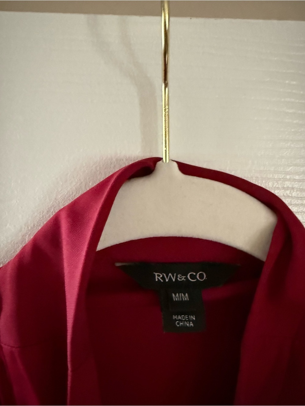 RW&CO Sleeveless Tie-Neck Blouse in Deep Berry Medium - Picture 2 of 4